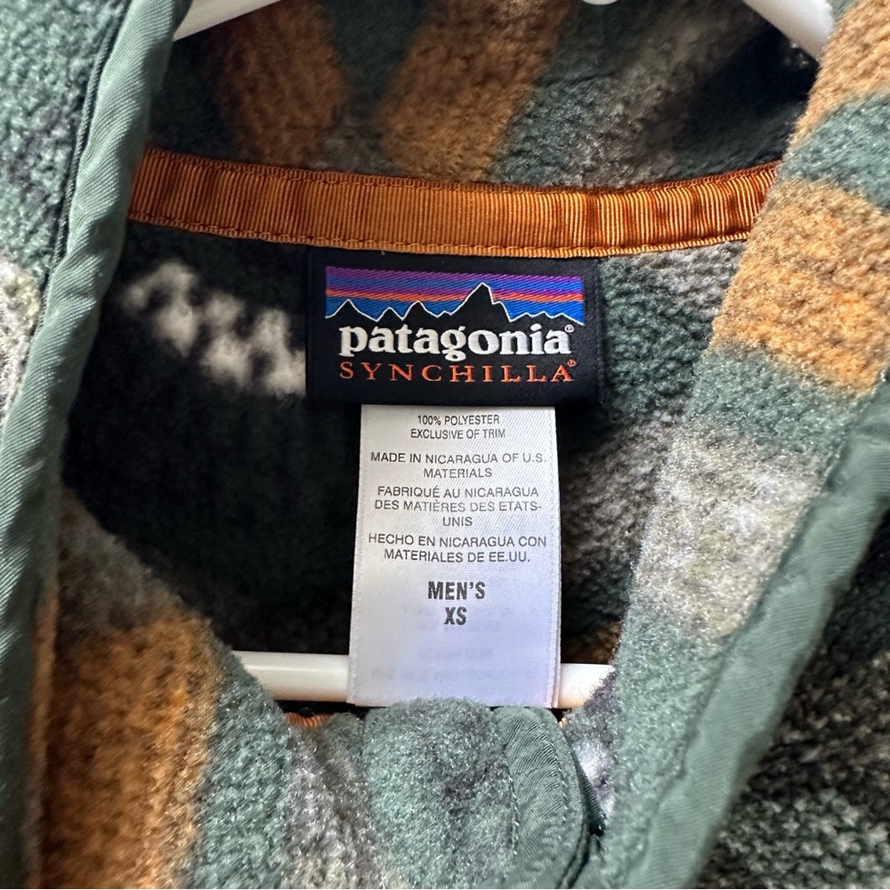 Patagonia Men’s Synchilla® Snap-T® Pullover, size XS - Picture 4 of 4